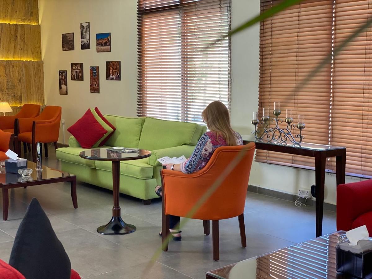 Petra Guest House Hotel Ουάντι Μούσα Εξωτερικό φωτογραφία